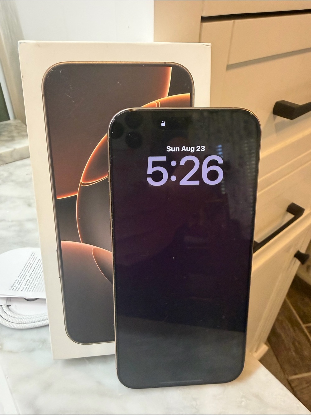 Apple iPhone 16 pro max unlocked 1TB 93% BH EUC
